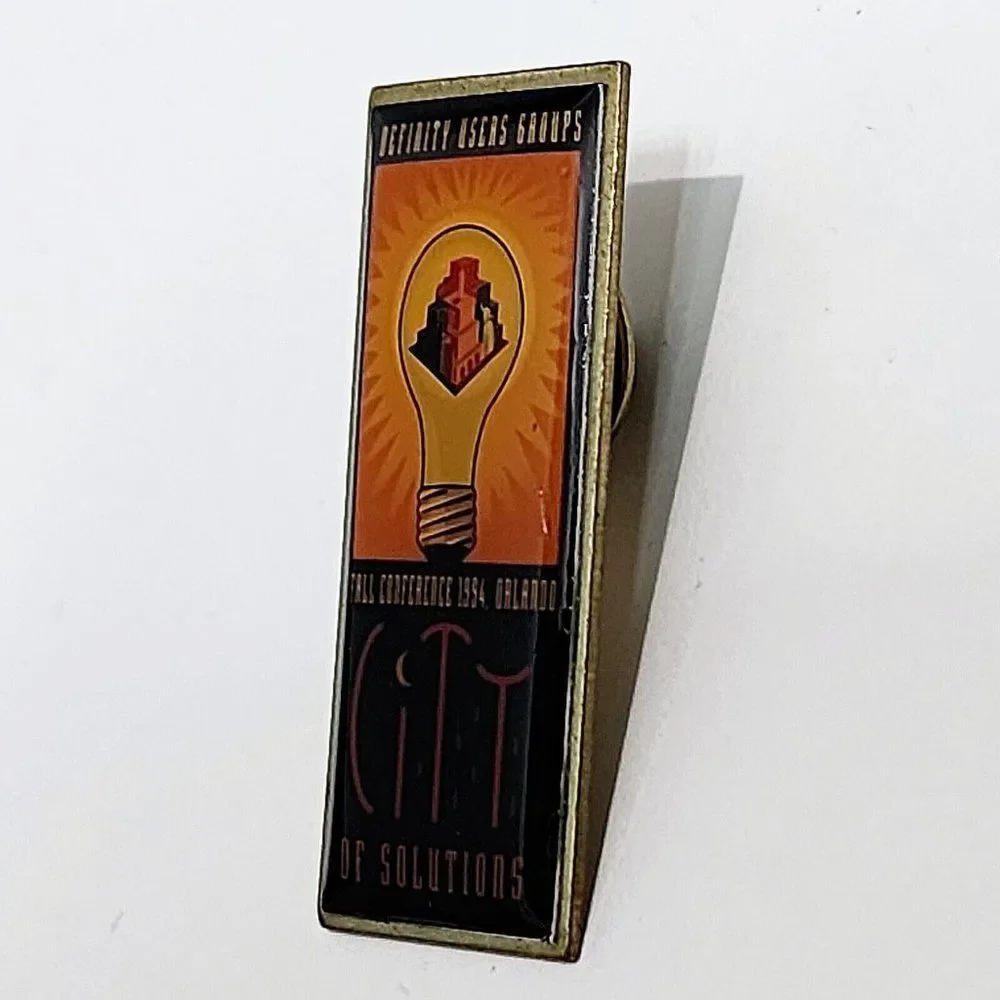 Definity‎ Users Group 1994 Fall Orlando Conference Vintage Pin City Of Solutions - Picture 3 of 8
